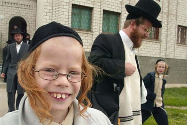 Віддати? Обмежити? Очолити?