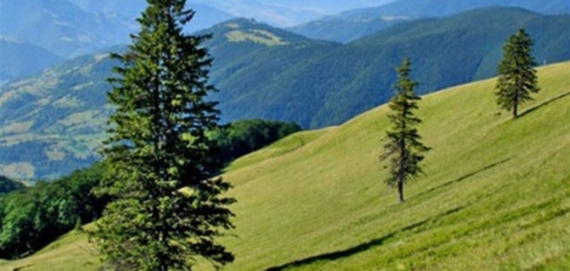 У світі відзначають День туризму