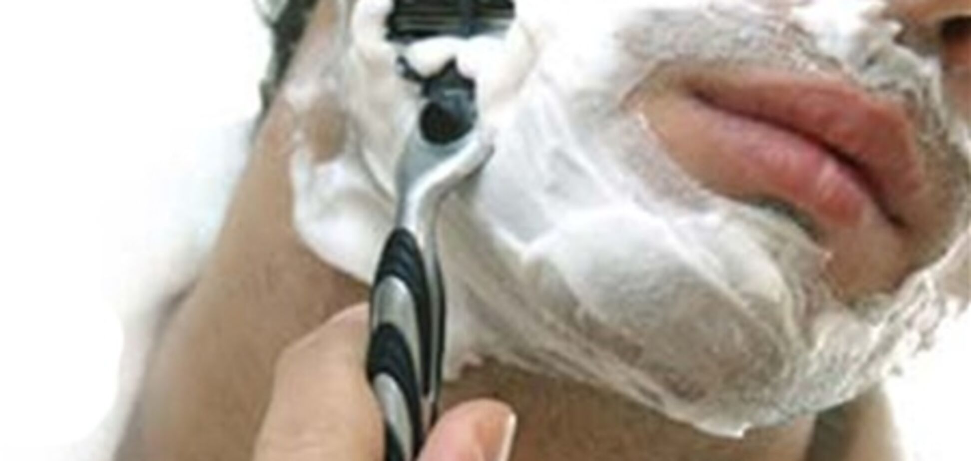 На Полтавщине хозяйка застукала вора у себя в ванной за бритьем