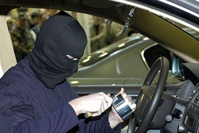 В Киеве банда угоняла иномарки из-под носа у владельцев