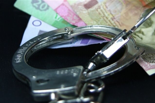 В Горловке следователь погорел на взятке в $8 тысяч