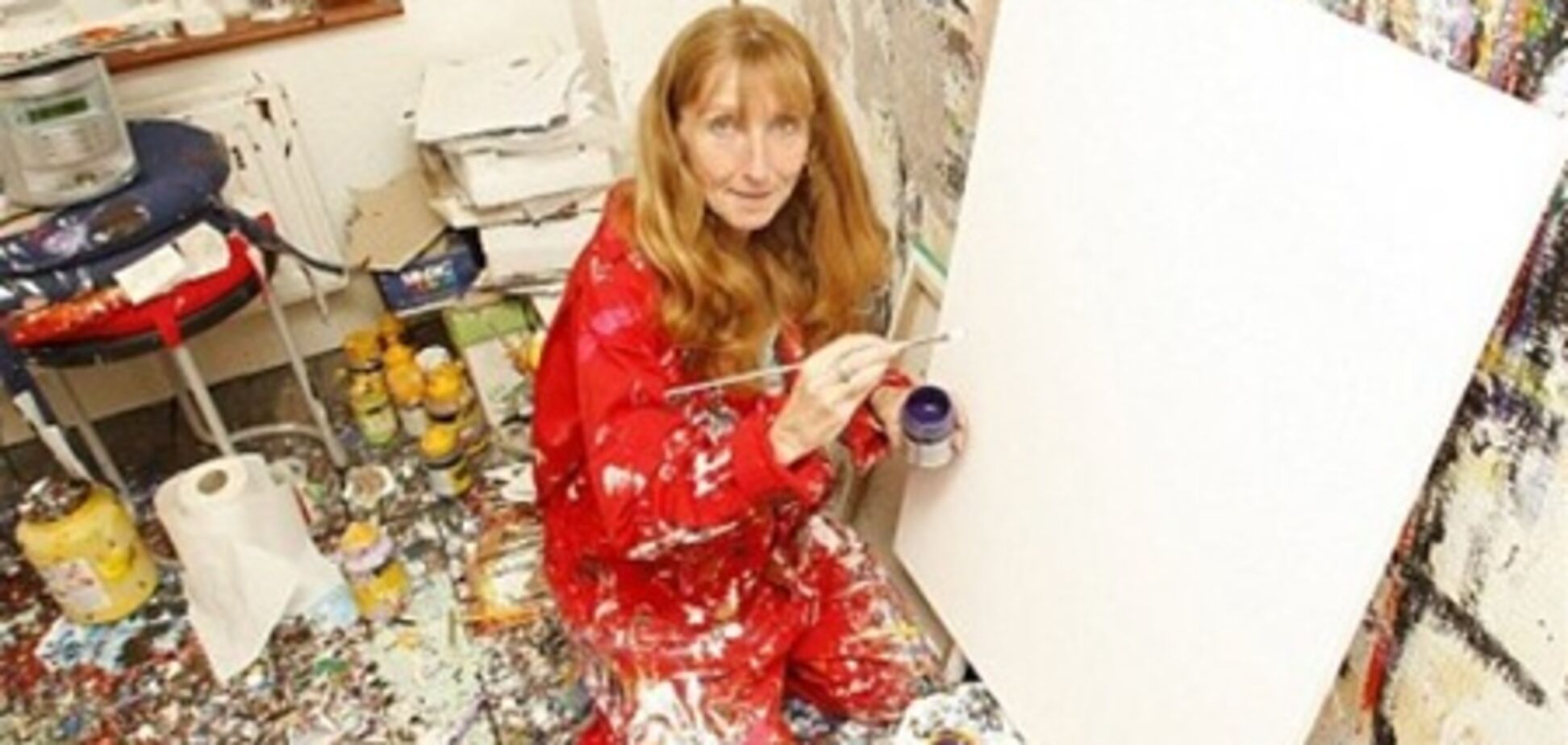 У мозку британки оселилися 20 людей