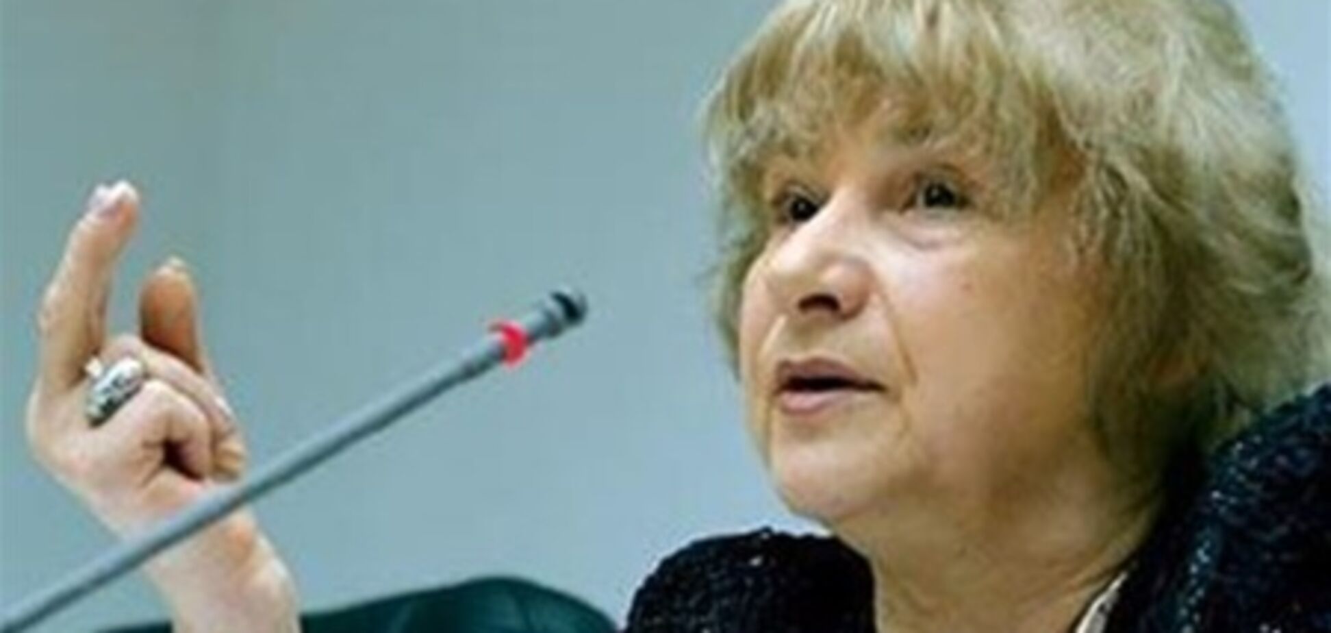 Эксперт-лингвист не нашел в книге Януковича плагиат - Скорык