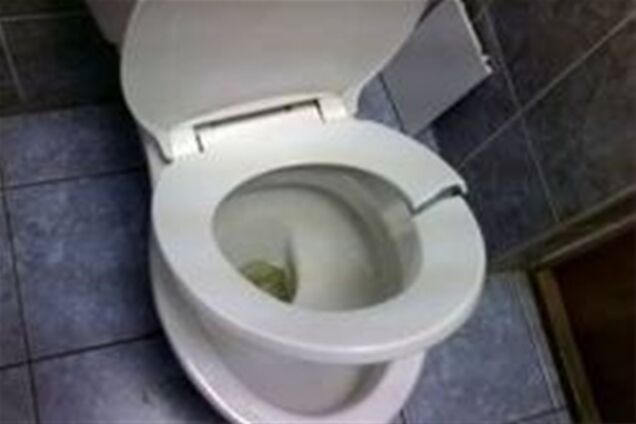 В урядовій будівлі США вибухнули 2 унітази: є постраждалі