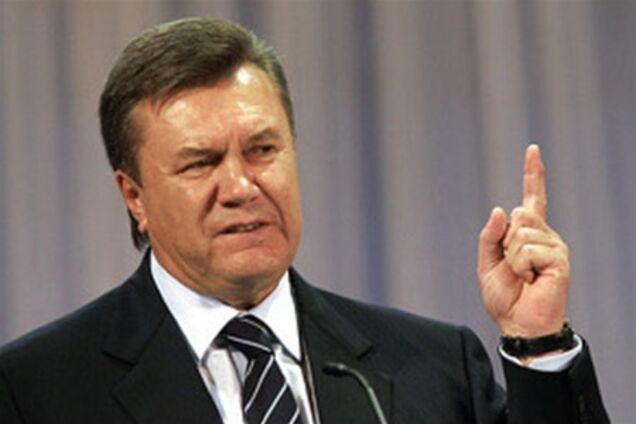 Янукович поручил Кабмину и НБУ готовиться к новой волне кризиса