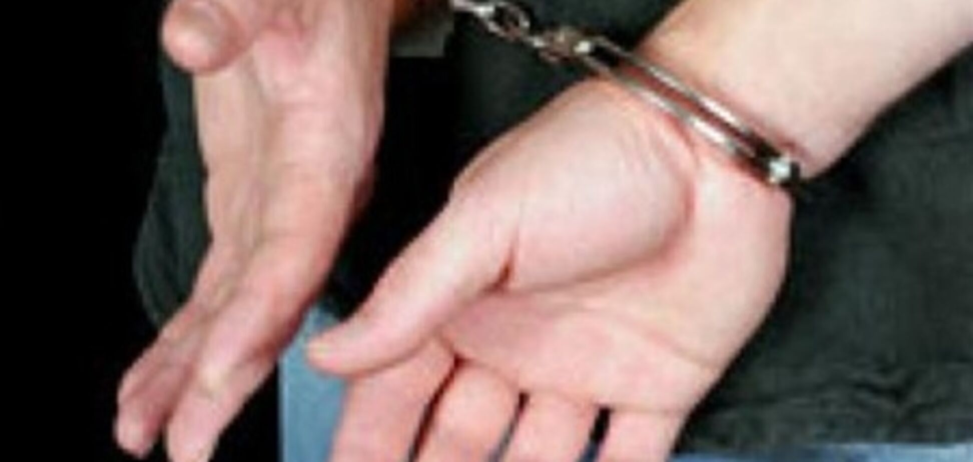 В столичном Макдональдсе милиционер устроил пьяный дебош