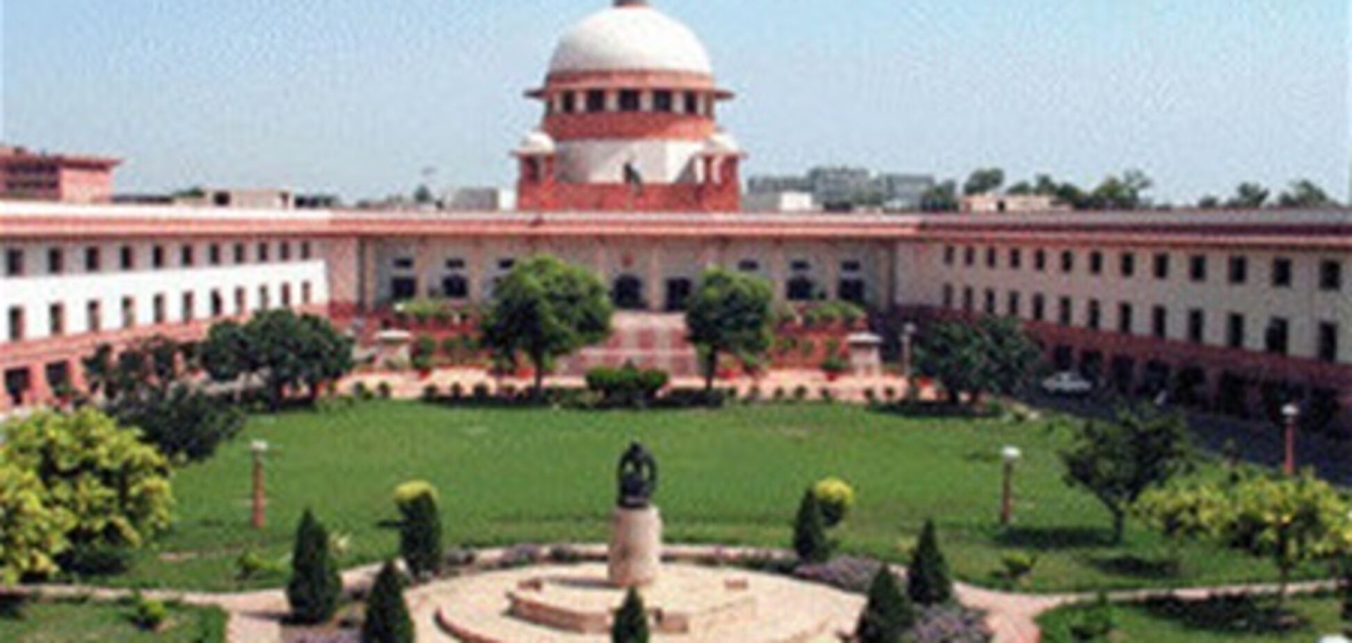У здания Верховного суда Индии в Нью-Дели произошел взрыв