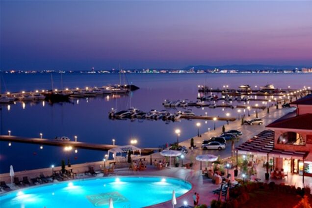 Солнечный берег Болгарии станет туристическим городом