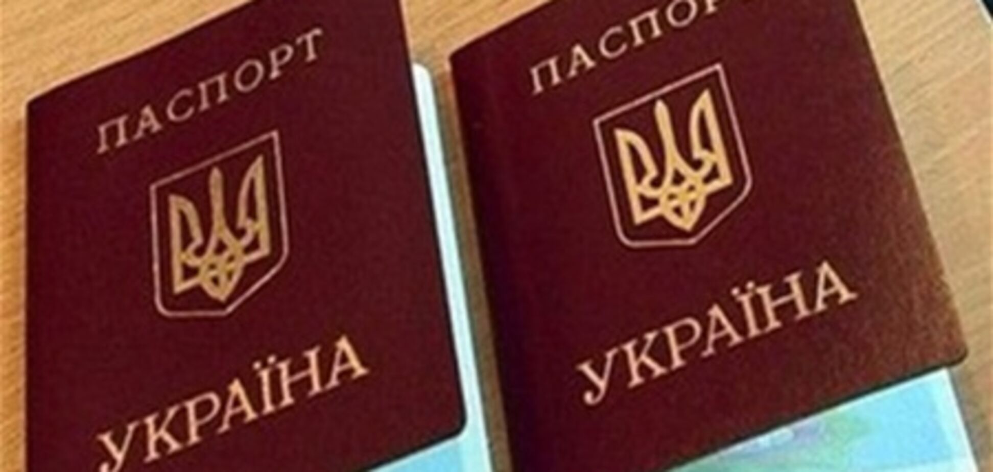 Рада решила, что для получения гражданства знать украинский язык не обязательно