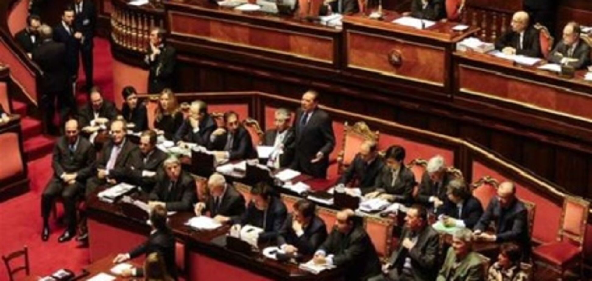 Сенат Италии утвердил сокращение бюджета на €54 млрд