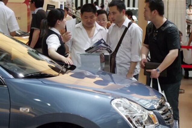 В Китае замедлился рост продаж автомобилей