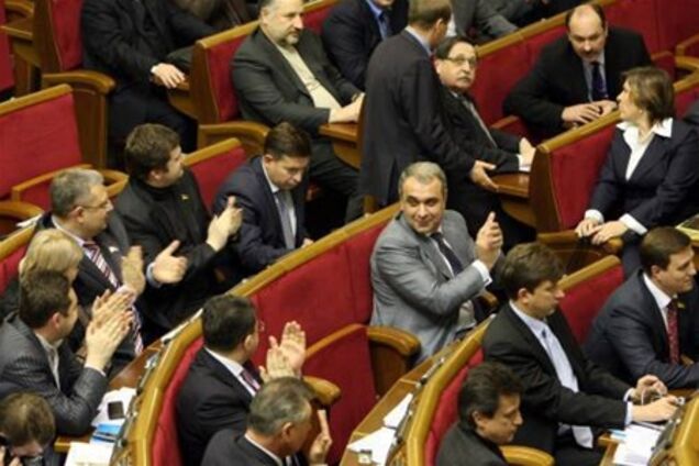 Глава НУНС не принимал участие в голосовании по чистке рядов партии