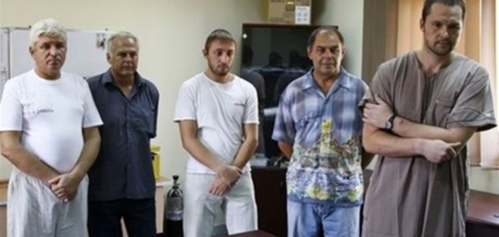 Задержанные в Ливии украинцы подвергаются жестоким пыткам - источник