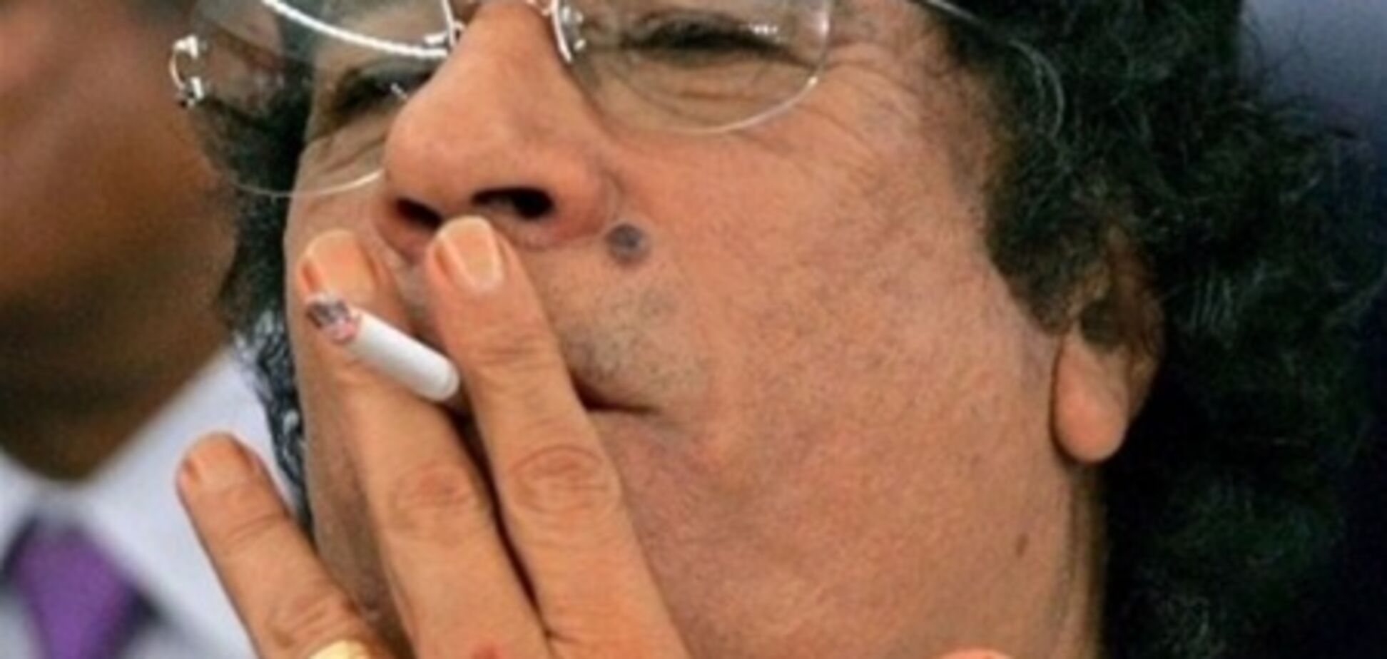 Каддафи уверен, что против него ведут 'психологическую войну'