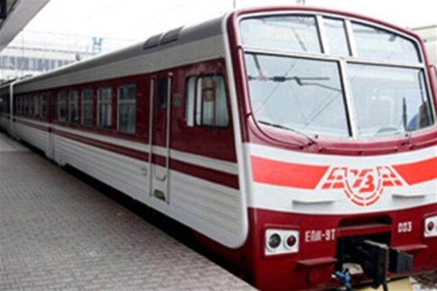 Вместо метро на Троещину пустят скоростной трамвай