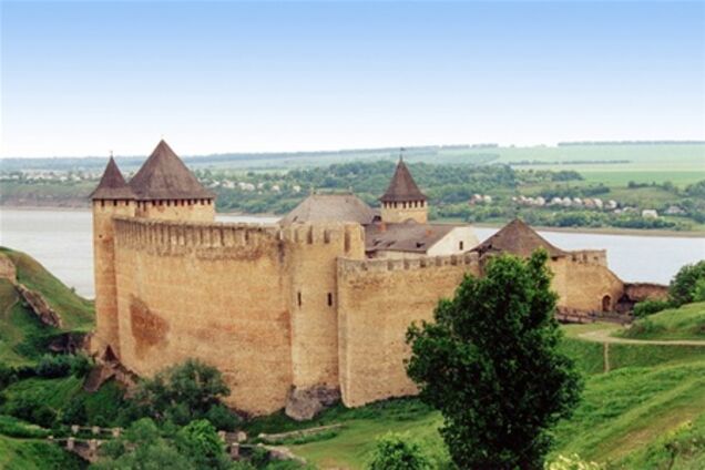 Канадське видання включило Україну в обов'язкові маршрути 2012 року