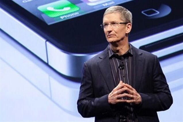 Самая большая менеджерская зарплата в США – у главы Apple 