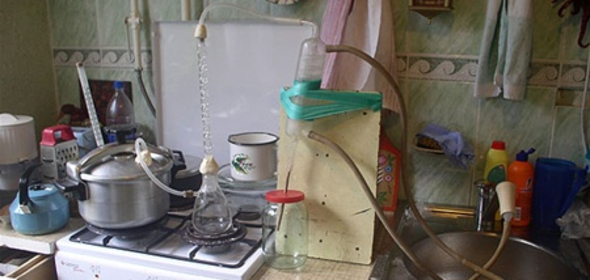 Депутаты запретили украинцам варить самогон