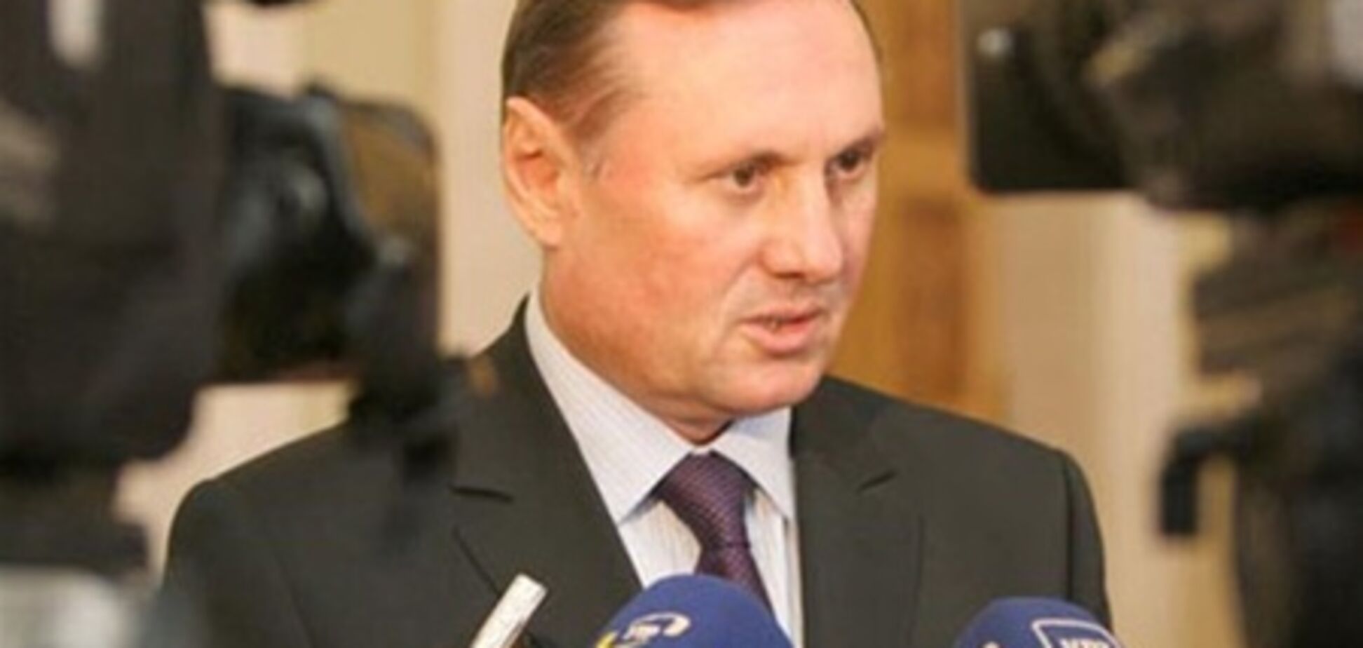 Україна не повинна грати на випередження у газових переговорах з РФ – Єфремов