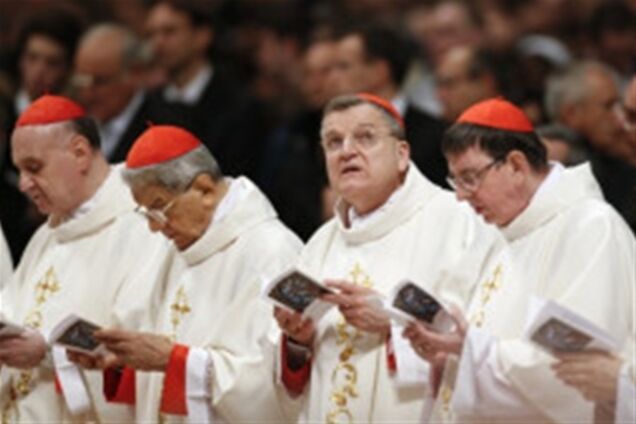 Ватикан признал, что скопировал биографии кардиналов из Википедии