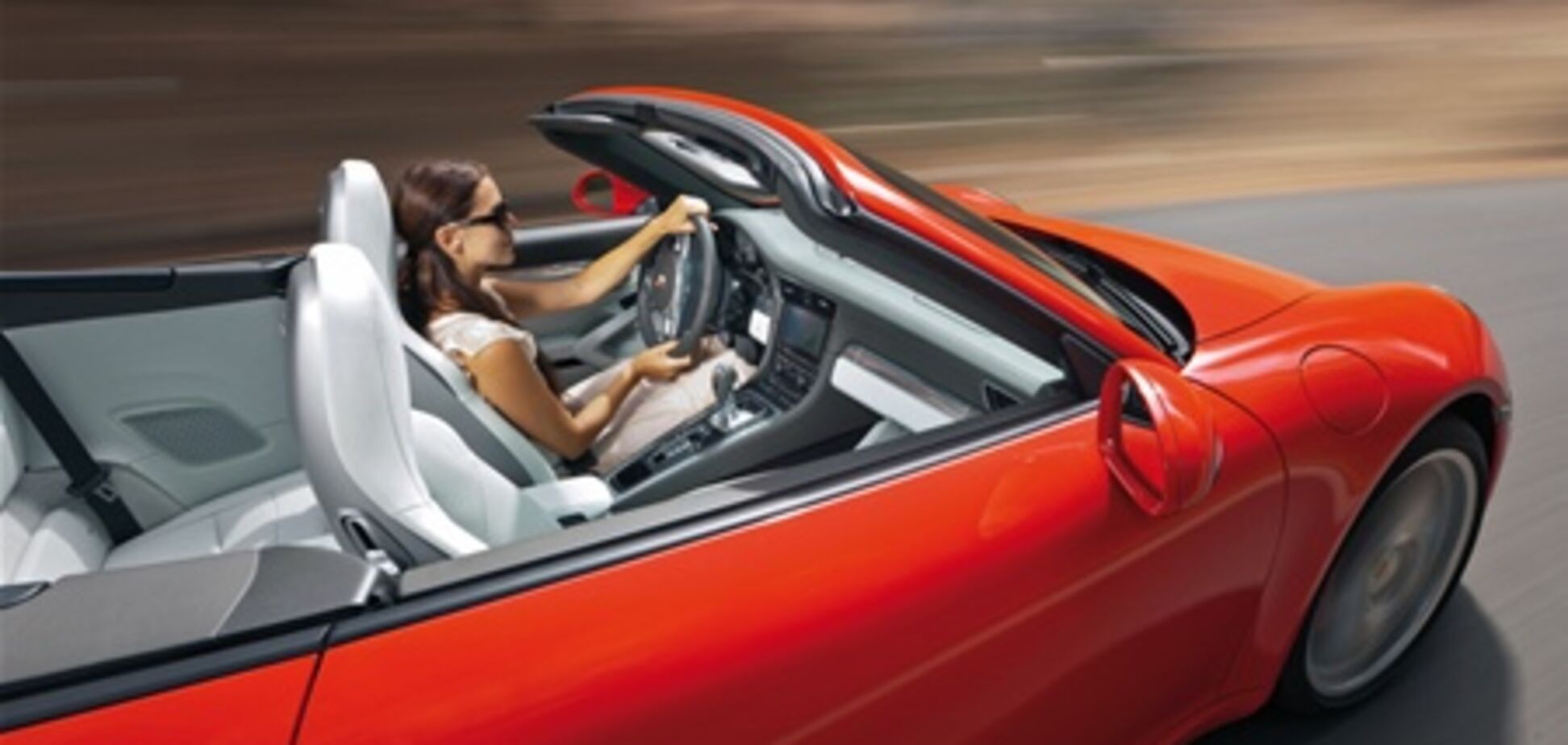 Кабриолет Porsche 911 представлен официально. Фото