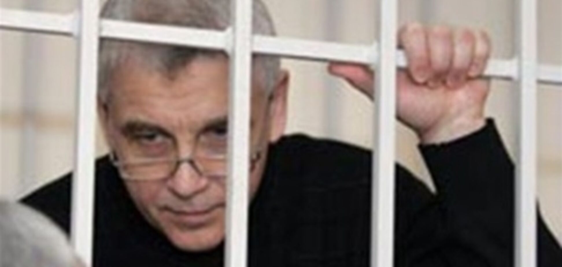 Родные Иващенко требуют прекратить 'пытки' над ним