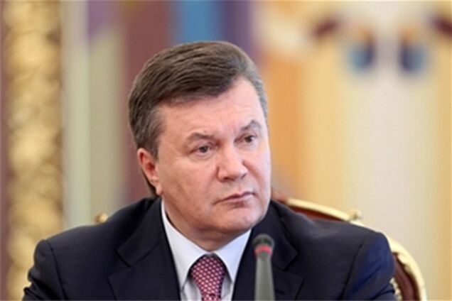 Янукович провів чистки в райдержадміністраціях