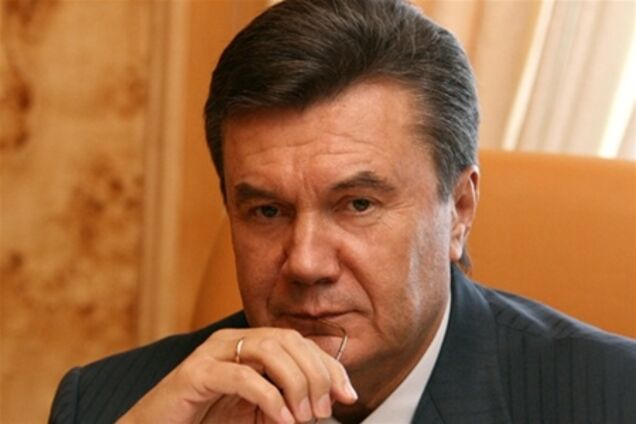 Янукович призвал непокорных министров подать в отставку