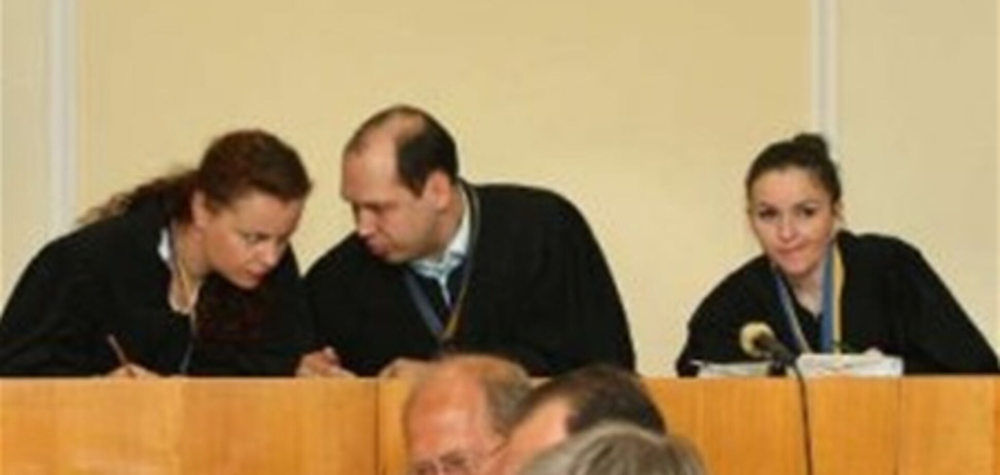 Суд начал допрос Котика по делу Луценко