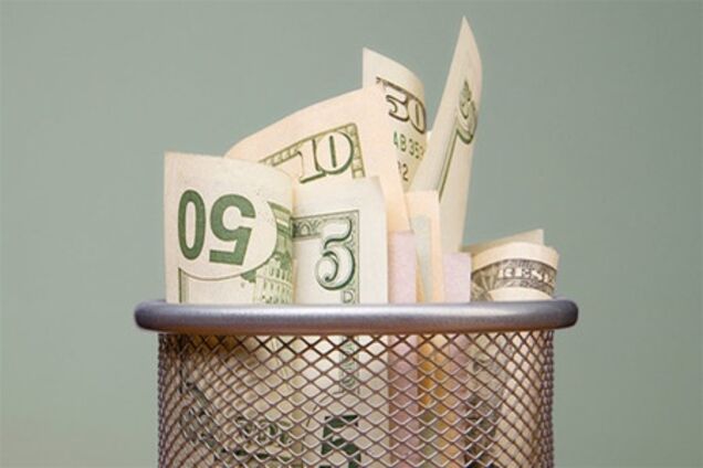 В Иране запретили слово 'доллар'