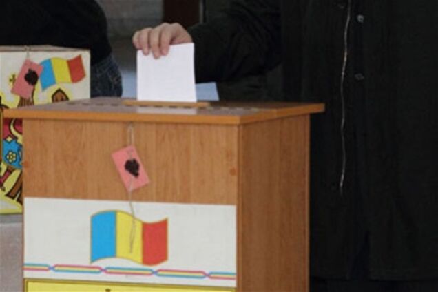 Перший тур виборів президента Молдови визнано незаконним