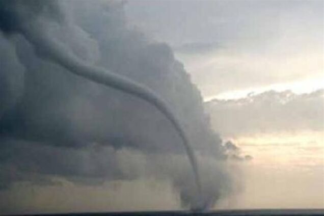 Торнадо в США: 15 постраждалих. Відео