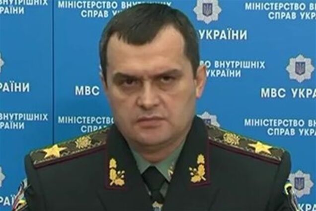 Глава МВС поскаржився на злидні своїх підопічних