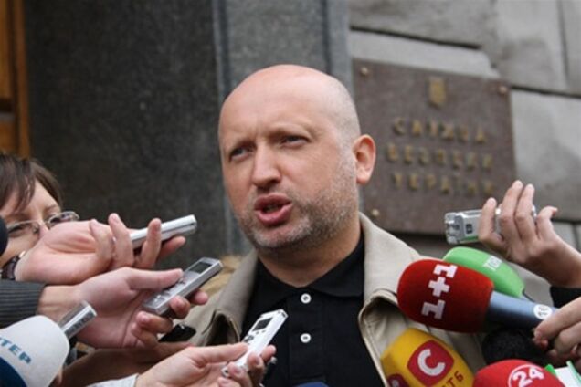 Налоговики изъяли из частной клиники медкарту Тимошенко - Турчинов