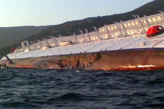 На 'Costa Concordia' було двоє нащадків офіціанта з 'Титаніка'