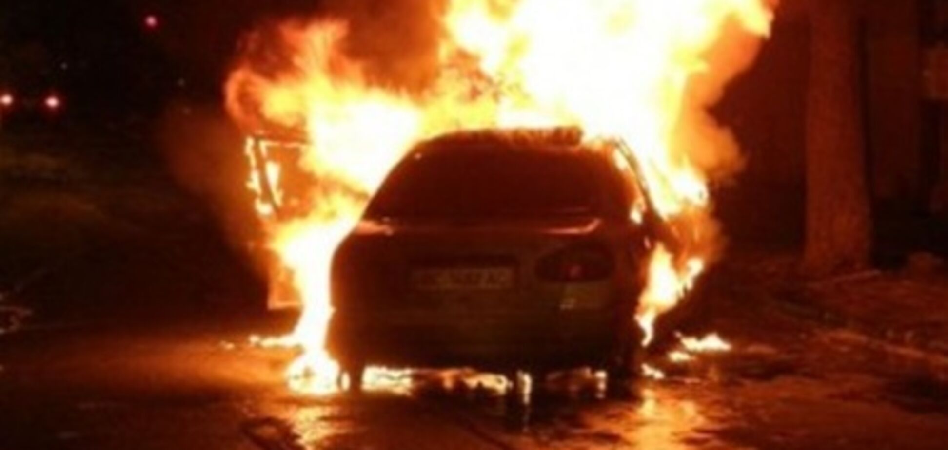 В Запорожье сожгли семь долговых автомобилей