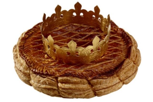 На Крещение гадаем по королевскому пирогу