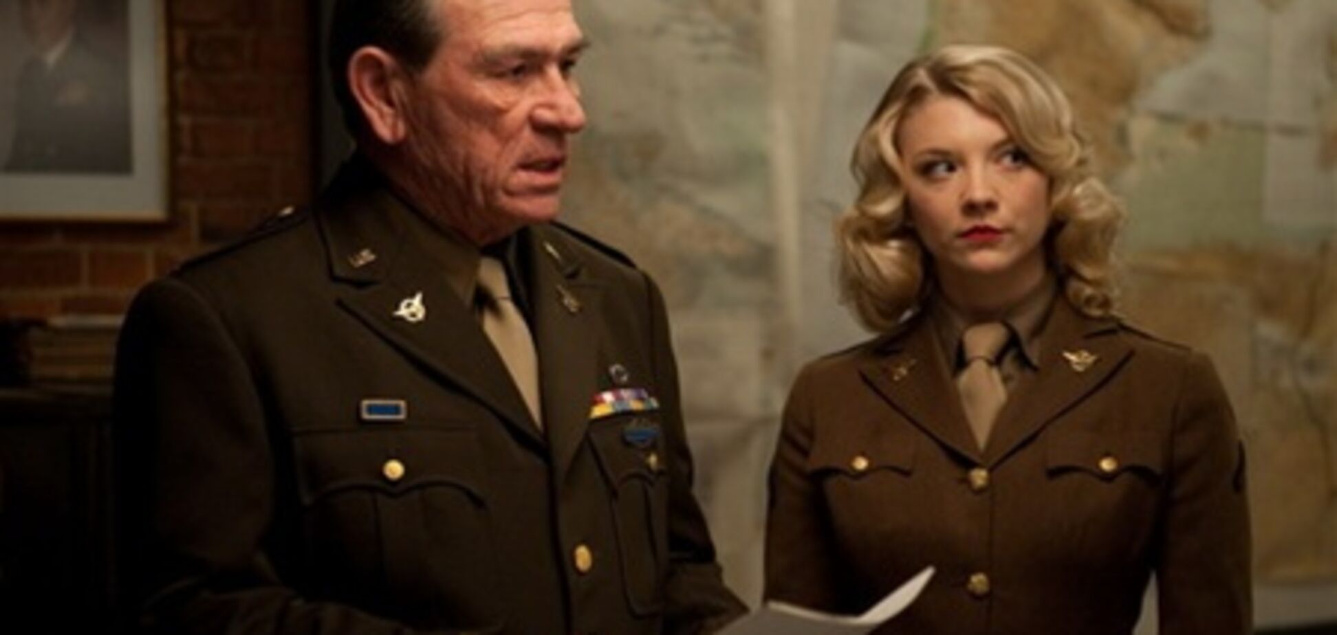 Томми Ли Джонс сыграет генерала Дугласа МакАртура