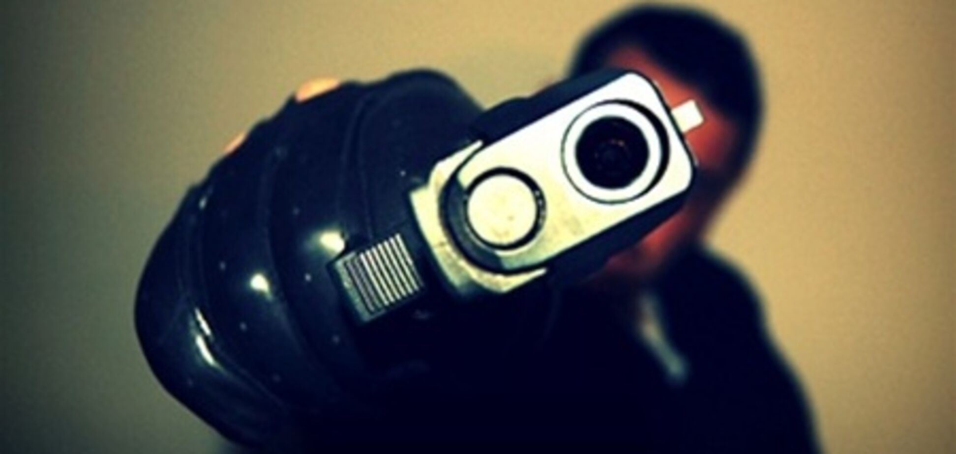 Чиновники вихваляються зброєю