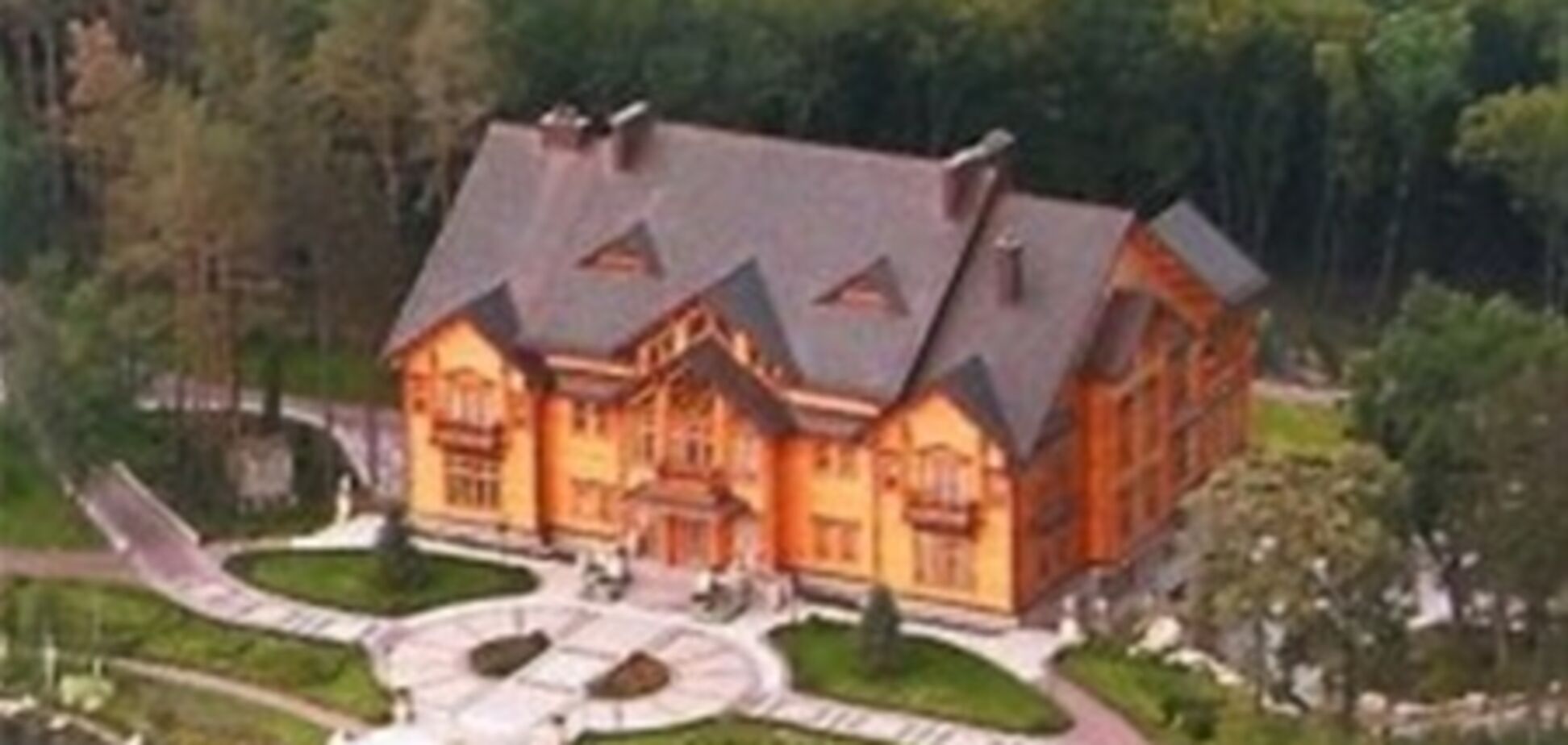 У 'Межигір'ї' відтворять монастир