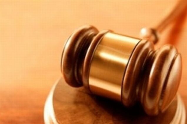 Суд продовжив допит свідка у справі Луценка