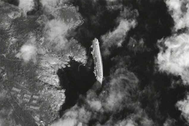 В інтернеті з'явилася фотографія Concordia з космосу. Відео