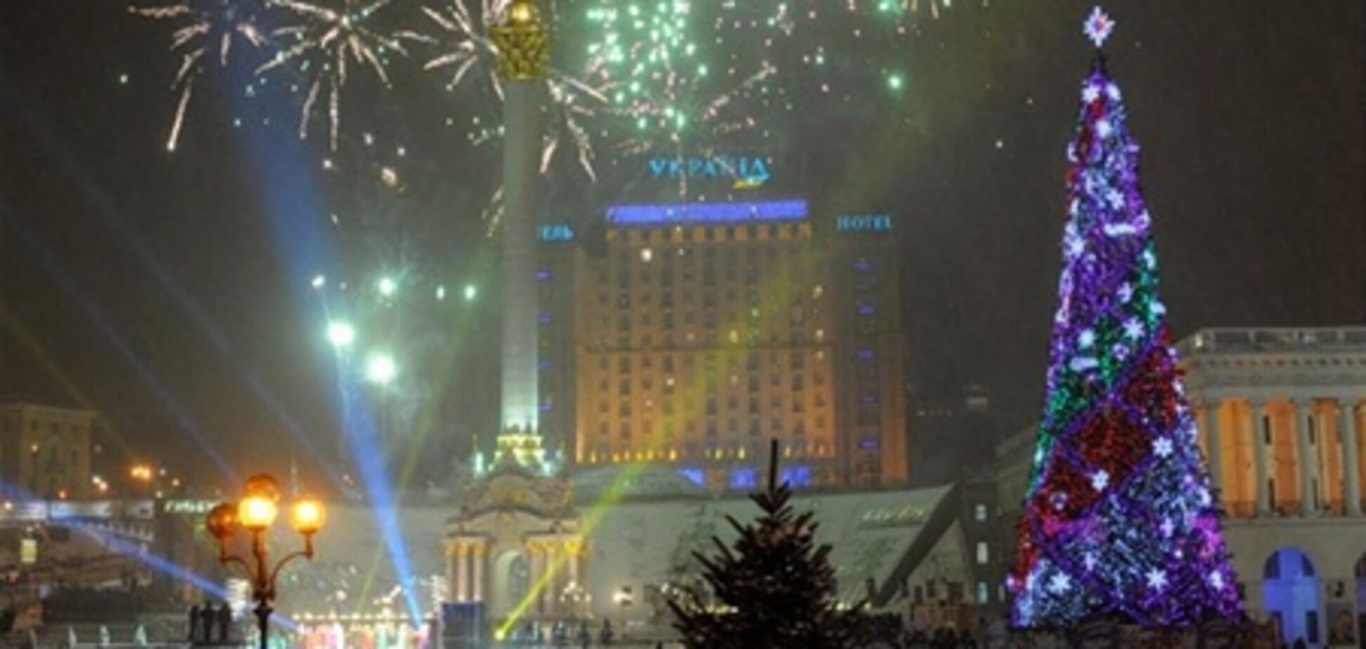 Міста усього світу прибирають після новорічних святкувань