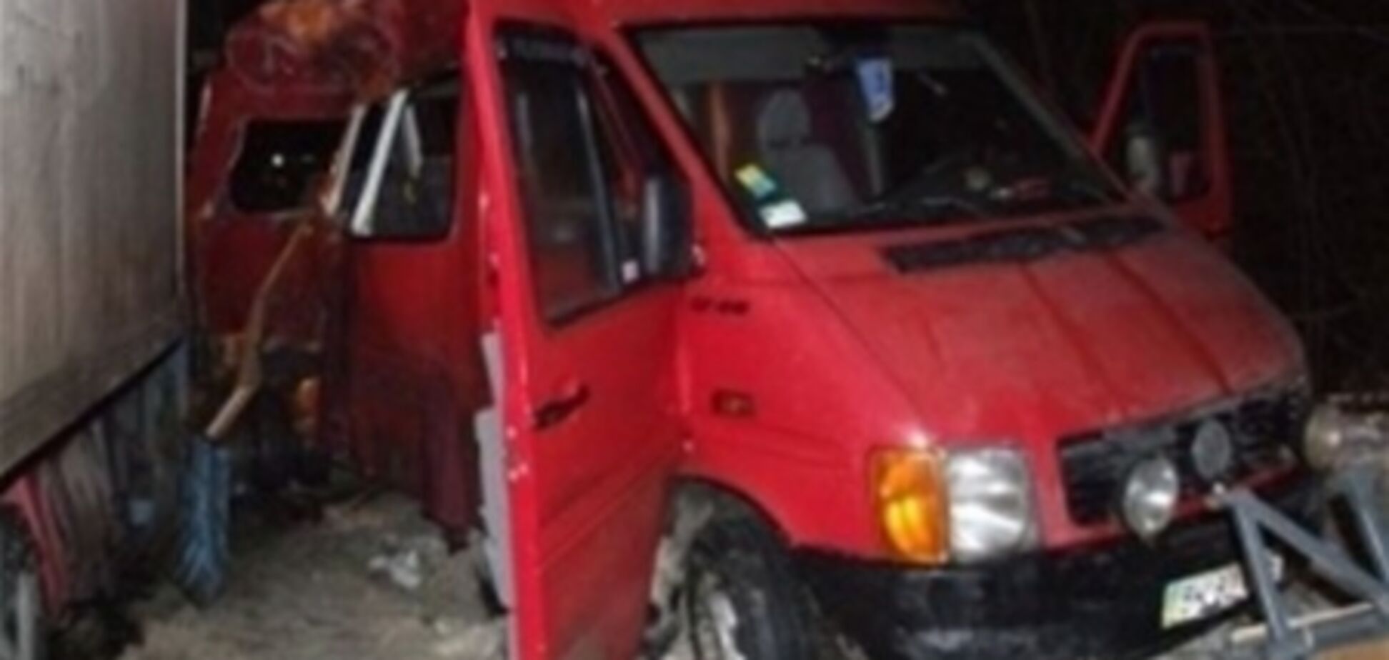 Задержан водитель микроавтобуса, спровоцировавший ДТП на Ривненщине