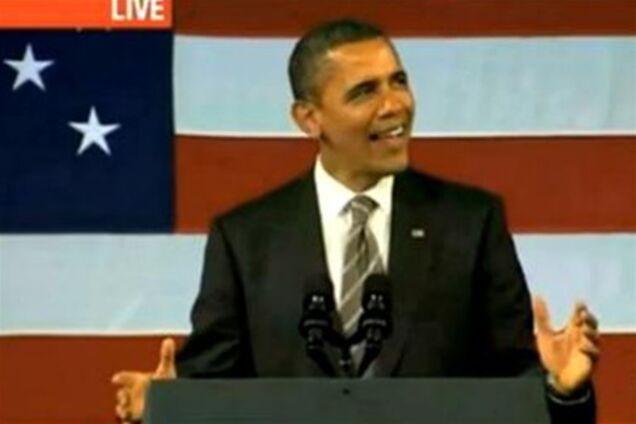 Обама заспівав про любов на зустрічі з виборцями. Відео