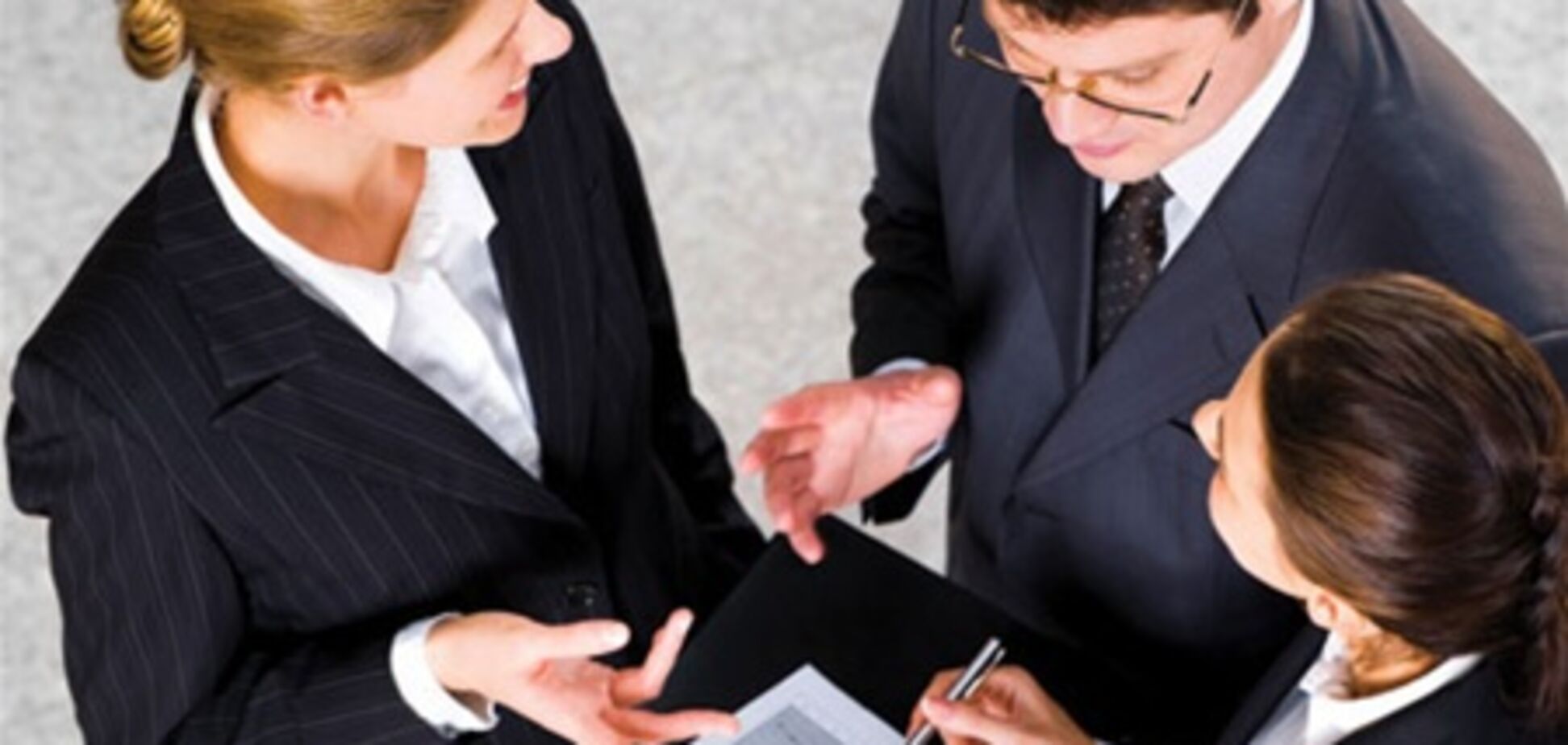 При наступлении кризиса неизбежна оптимизация зарплатных фондов - эксперт