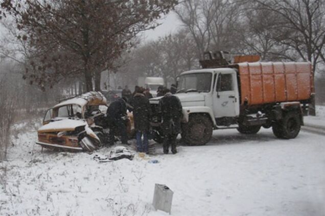 Ситуация на дорогах за 22 января: 63 ДТП, 12 погибших 