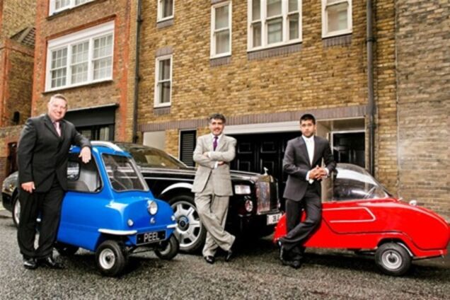 Возрождены самые маленькие автомобили в мире массой 59 кг. Фото, видео