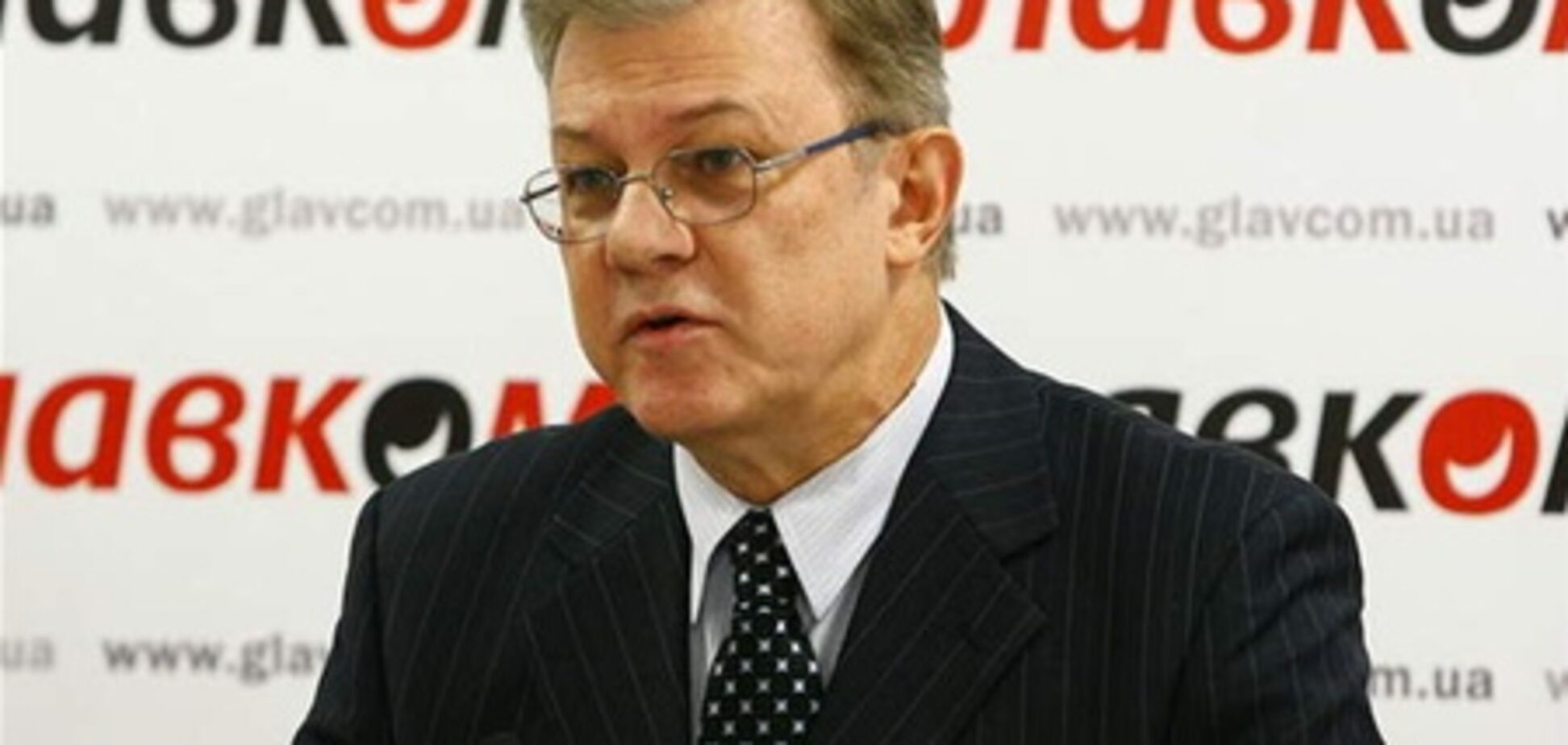 РФ в дуже вигідній позиції в газових переговорах з Україною - Лановий