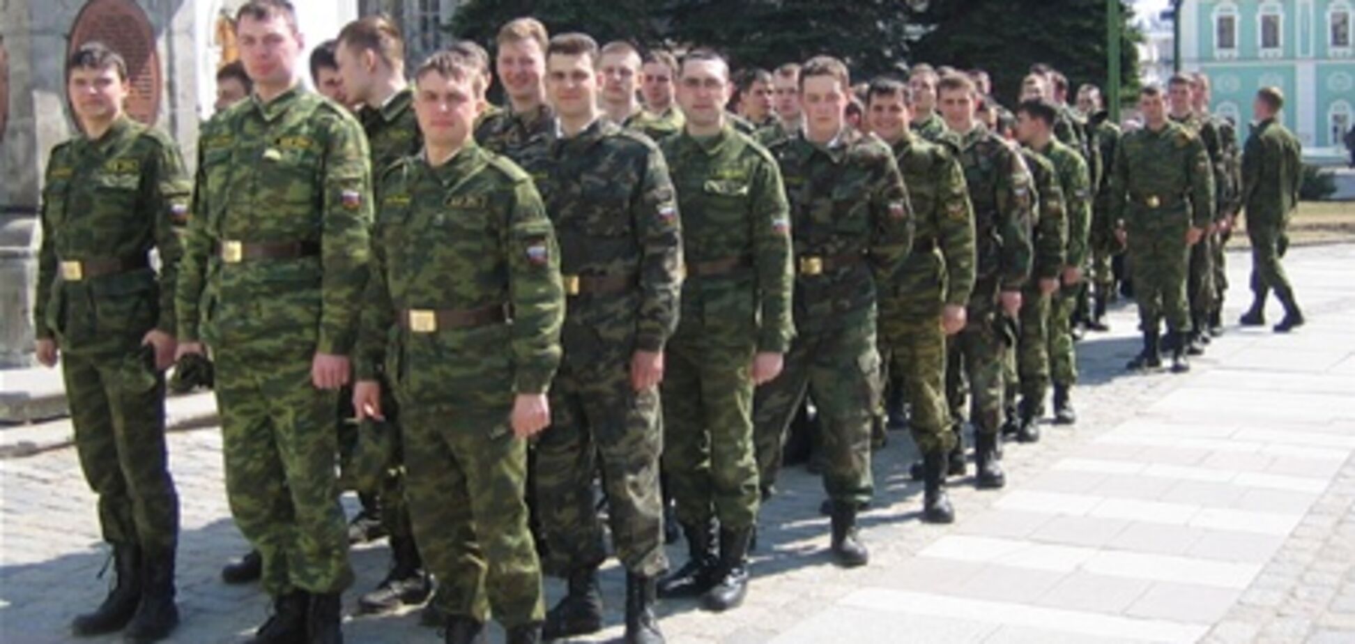 Военным поднимут зарплаты